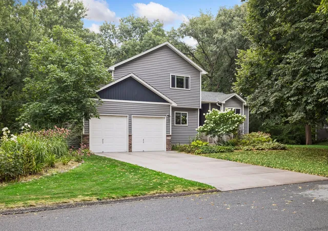 Photo 1 of Sale Pending at 6152 Laurene Ave, Circle Pines, MN 55014 | MLS# 7125681 | Listing updated on 2026-09-01