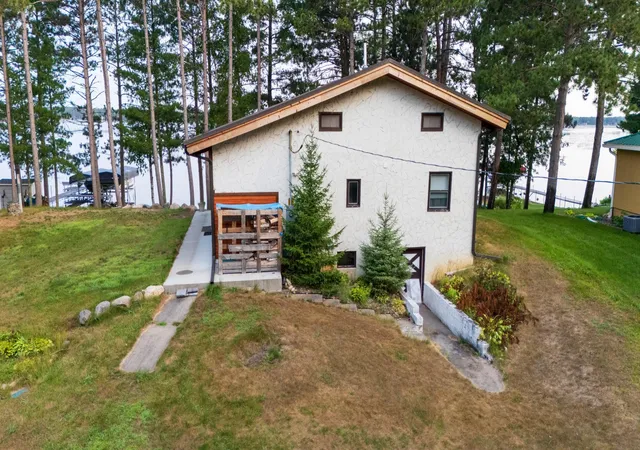 3rd image of 33481 S Upper Hay Dr, Pequot Lakes, MN 56472 | MLS# 7125693