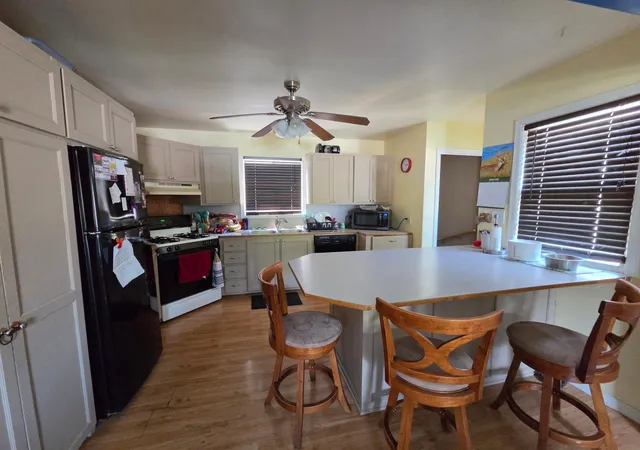 2nd image of 813 Ulstad Ave, Albert Lea, MN 56007 | MLS# 7125699