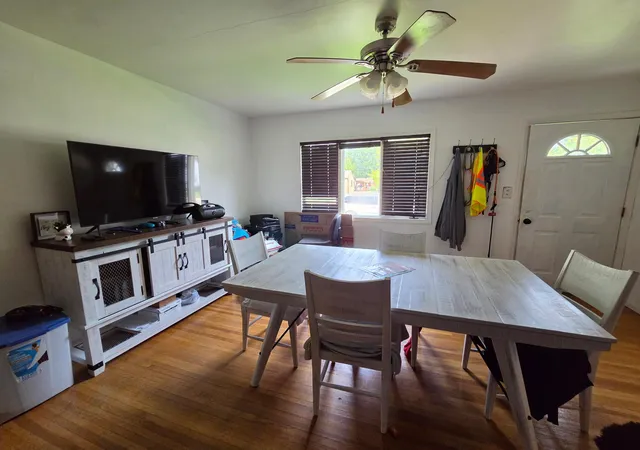 Photo 3 of Single family home for sale at 813 Ulstad Ave, Albert Lea, MN 56007 | MLS# 7125699 | Listing updated on 2026-09-22