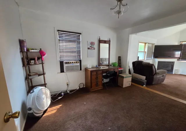 Photo 3 of Single family home for sale at 813 Ulstad Ave, Albert Lea, MN 56007 | MLS# 7125699 | Listing updated on 2026-09-22