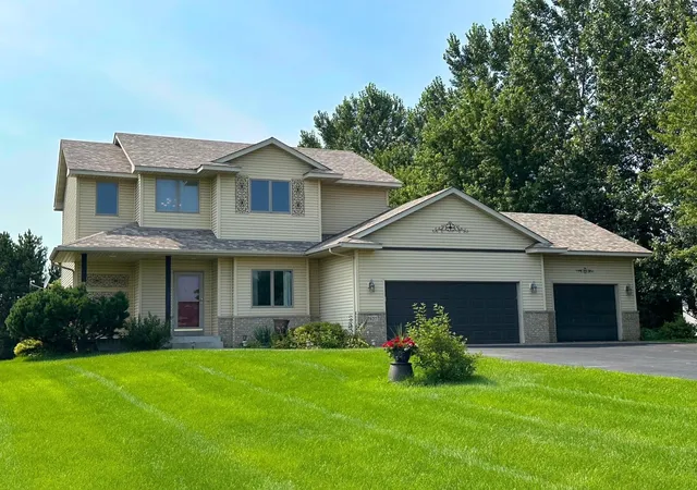 1st image of 2827 62nd Ave, Princeton, MN 55371 | MLS# 7125707