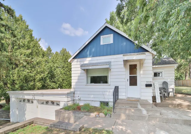 1st image of 305 W Main St, Crosby, MN 56441 | MLS# 7125781