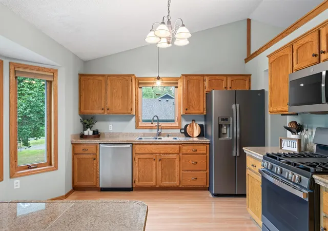 4th image of 22160 Jude Ave N, Forest Lake, MN 55025 | MLS# 7125791