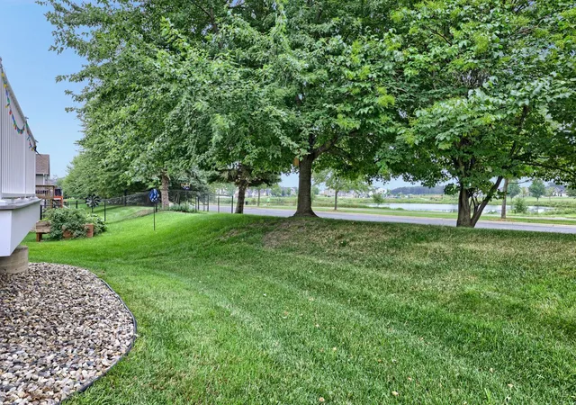 28th image of 645 Tiffany Ln, Waconia, MN 55387 | MLS# 7125810
