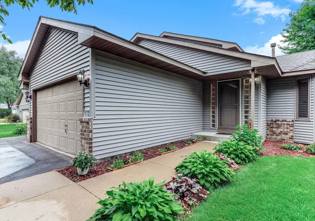 5th image of 7172 Snow Owl Ln, Circle Pines, MN 55014 | MLS# 7125811