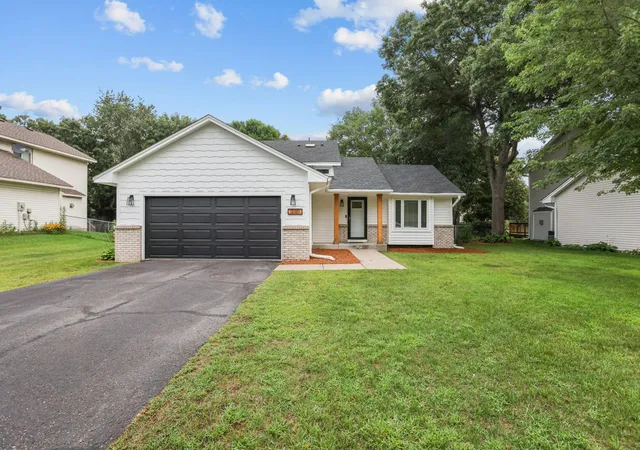 35th image of 12389 Larch St Nw, Minneapolis, MN 55448 | MLS# 7125829