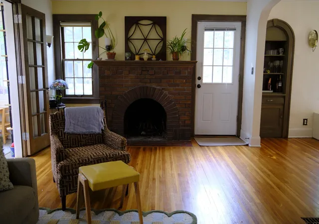 Photo 3 of Sale Pending at 4142 Washburn Ave N, Minneapolis, MN 55412 | MLS# 7125835 | Listing updated on 2026-08-12