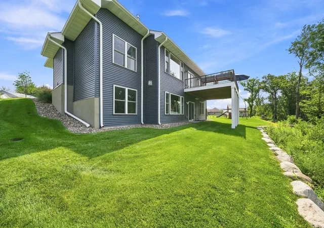 3rd image of 27200 Petes Hill Trl, Elko New Market, MN 55020 | MLS# 7125842