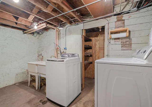 30th image of 922 Beech St, Saint Paul, MN 55106 | MLS# 7125859
