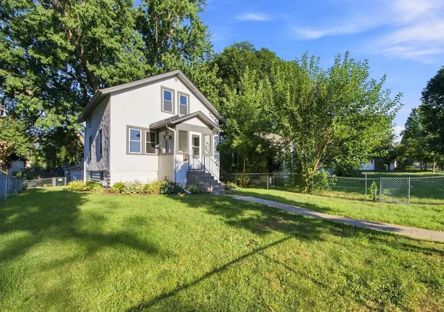 Photo 3 of Single family home for sale at 4512 5th Avenue S, Minneapolis, MN 55419 | MLS# 7125864 | Listing updated on 2026-09-15