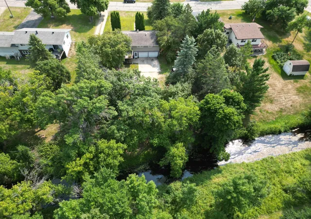 Photo 3 of Sale Pending at 1213 Riverside Dr, Detroit Lakes, MN 56501 | MLS# 7125889 | Listing updated on 2026-09-28