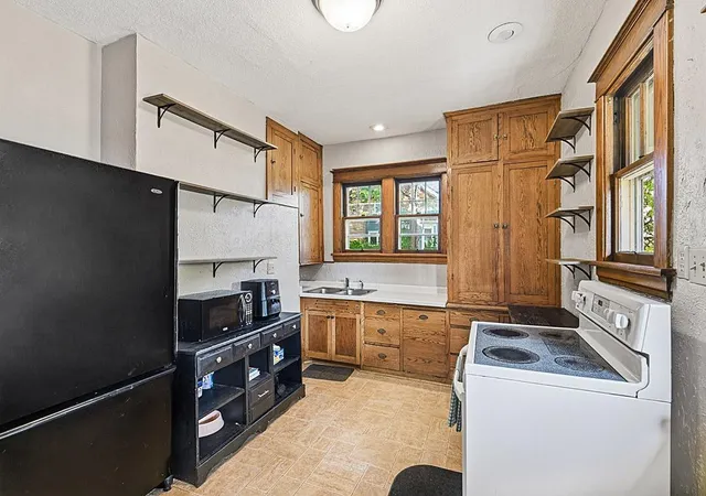 Photo 3 of Single family home for sale at 312 2nd Avenue N, Sauk Rapids, MN 56379 | MLS# 7125920 | Listing updated on 2026-10-07