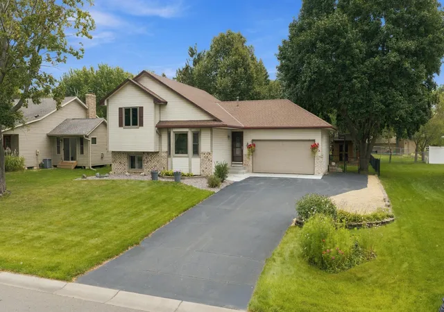 Photo 2 of Sale Pending at 12763 Verdin St Nw, Minneapolis, MN 55448 | MLS# 7125944 | Listing updated on 2026-09-28