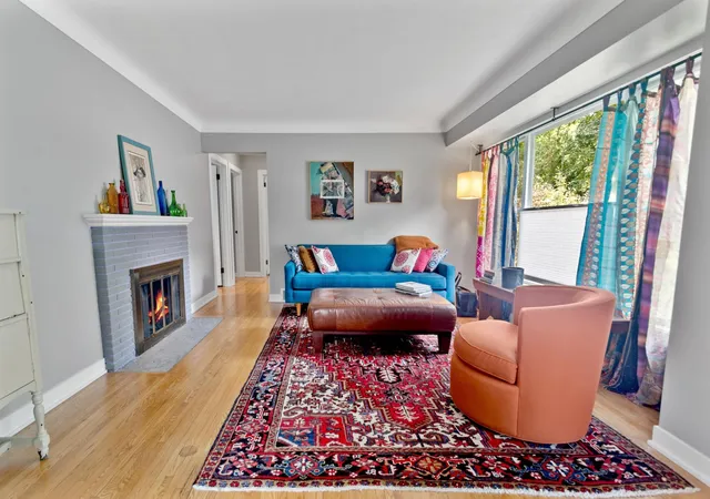 Photo 3 of Single family home for sale at 545 Frontenac Pl, Saint Paul, MN 55104 | MLS# 7125960 | Listing updated on 2026-09-20