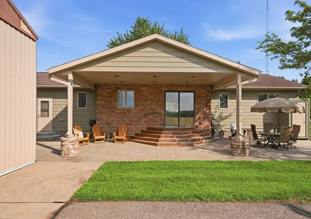 Photo 2 of Single family home for sale at 9422 County Rd 138, Saint Joseph Twp, MN 56301 | MLS# 7125992 | Listing updated on 2026-10-30