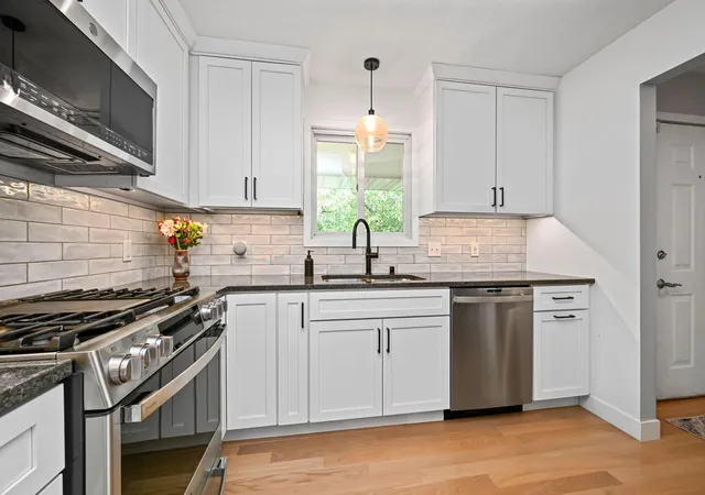 Photo 3 of Sale Pending at 5736 Turtle Lake Rd, Saint Paul, MN 55126 | MLS# 7125996 | Listing updated on 2026-08-19
