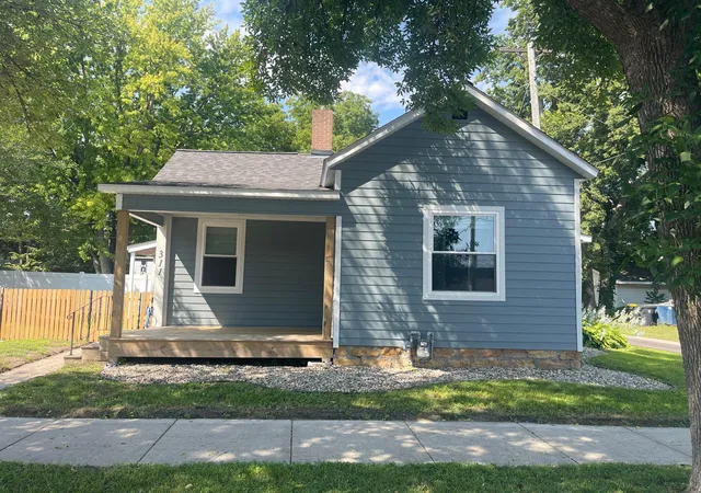 Photo 2 of Single family home for sale at 311 Range St, North Mankato, MN 56003 | MLS# 7126026 | Listing updated on 2026-09-19