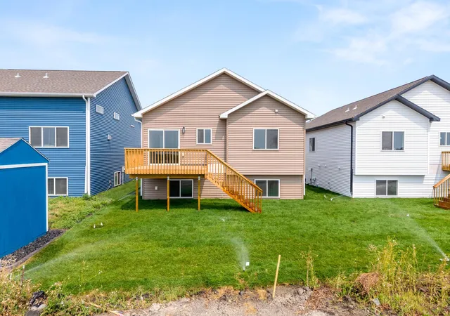 35th image of 2515 38th Ave S, Moorhead, MN 56560 | MLS# 7126046