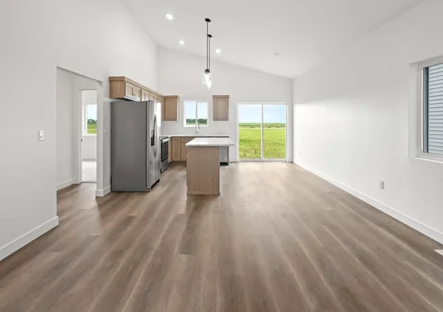 Photo 4 of Single family home for sale at 2515 38th Avenue S, Moorhead, MN 56560 | MLS# 7126046 | Listing updated on 2026-09-02