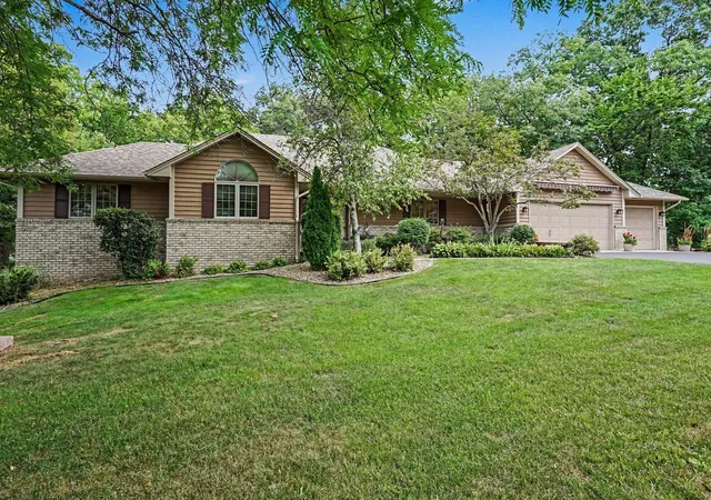 1st image of 2003 Safari Heights Trl, Saint Paul, MN 55122 | MLS# 7126067