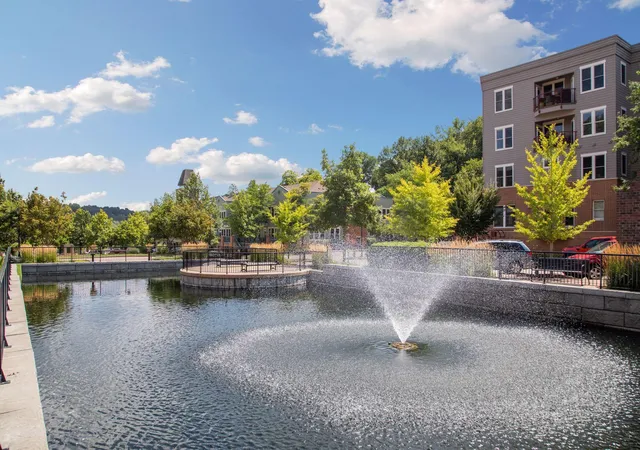 4th image of 640 Main St N #42, Stillwater, MN 55082 | MLS# 7126087