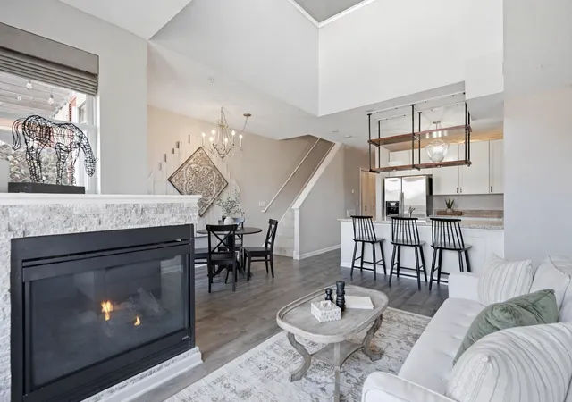 5th image of 640 Main St N #42, Stillwater, MN 55082 | MLS# 7126087
