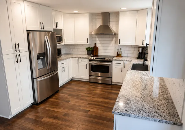 3rd image of 15576 Canyon Rdg, Eden Prairie, MN 55347 | MLS# 7126090