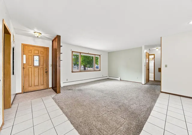 Photo 3 of Single family home for sale at 1914 15th Street S, Moorhead, MN 56560 | MLS# 7126104 | Listing updated on 2026-10-07