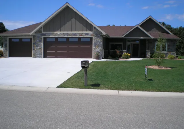 1st image of 626 Lake Forest Cir, Detroit Lakes, MN 56501 | MLS# 7126116