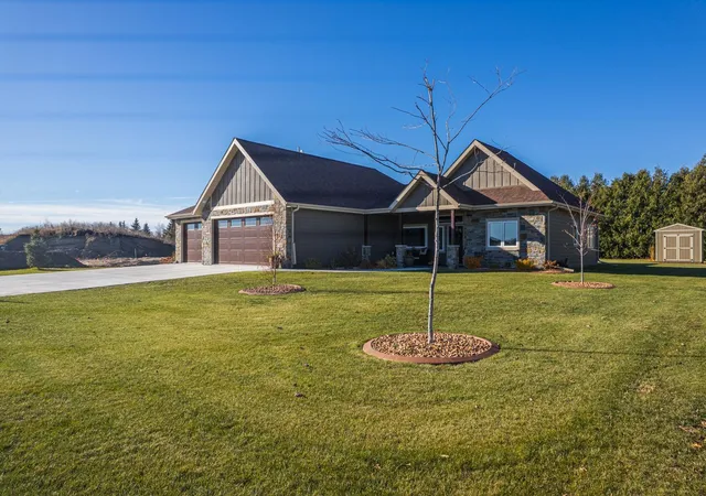 48th image of 626 Lake Forest Cir, Detroit Lakes, MN 56501 | MLS# 7126116