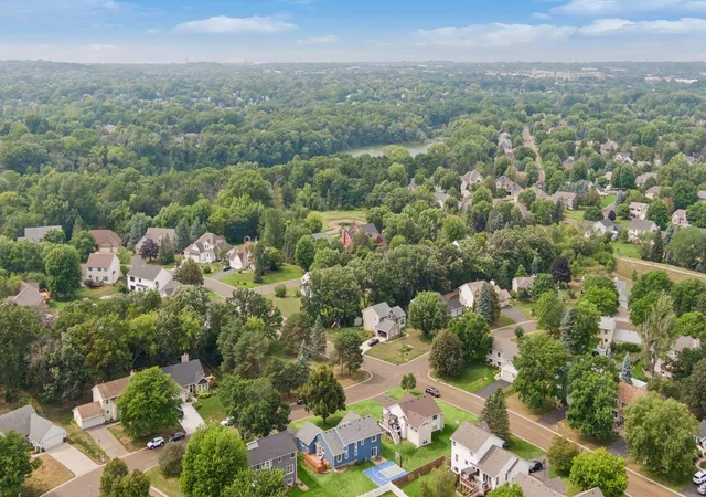 Photo 3 of Single family home for sale at 1649 Regatta Dr, Saint Paul, MN 55125 | MLS# 7126128 | Listing updated on 2026-09-18