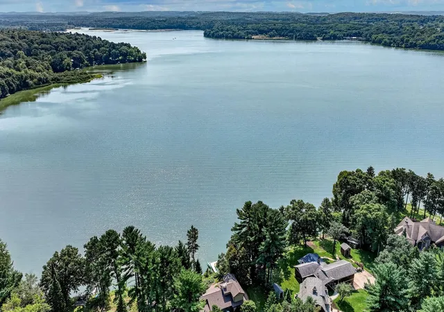 62nd image of 4669 N Shore Dr, Eau Claire, WI 54703 | MLS# 7126134