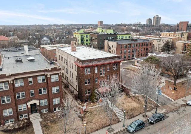 4th image of 2218 Nicollet Ave #1, Minneapolis, MN 55404 | MLS# 7126147