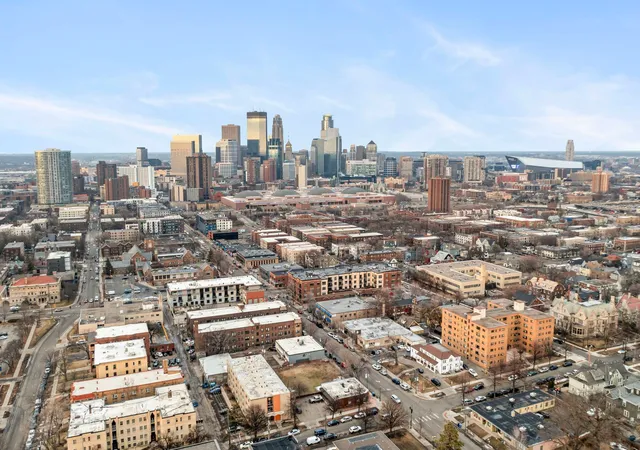 66th image of 2218 Nicollet Ave #1, Minneapolis, MN 55404 | MLS# 7126147