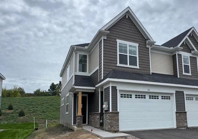 Photo 1 of Single family home for sale at 220 Huntington Dr, Waconia, MN 55387 | MLS# 7126148 | Listing updated on 2026-09-17