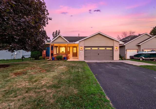 1st image of 7419 52nd St N, Saint Paul, MN 55128 | MLS# 7126149