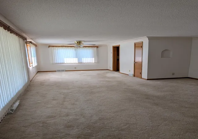 Photo 3 of Single family home for sale at 209 3rd Avenue, Madison, MN 56256 | MLS# 7126156 | Listing updated on 2026-09-08