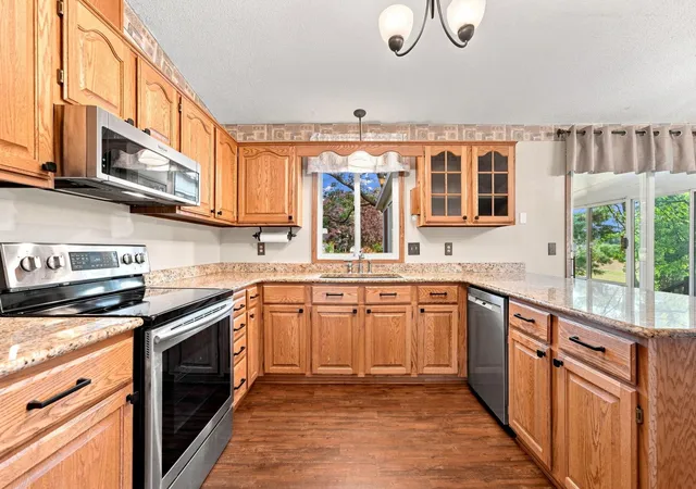5th image of 7470 Upper 26Th St, Saint Paul, MN 55128 | MLS# 7126171