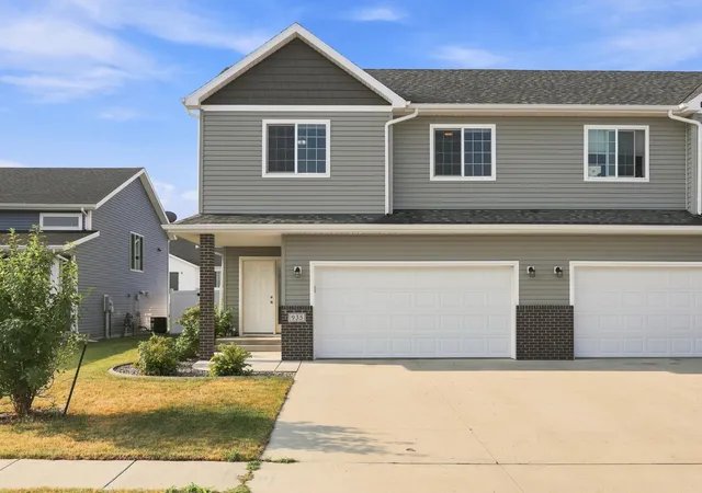 1st image of 935 Eaglewood Ave W, West Fargo, ND 58078 | MLS# 7126173