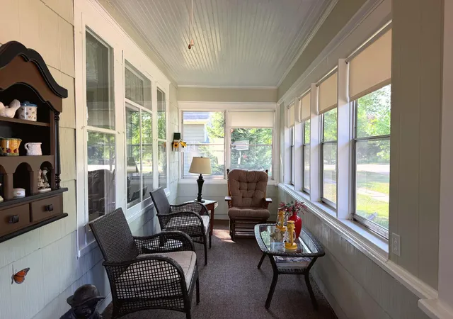 2nd image of 421 W Vernon Ave, Fergus Falls, MN 56537 | MLS# 7126176