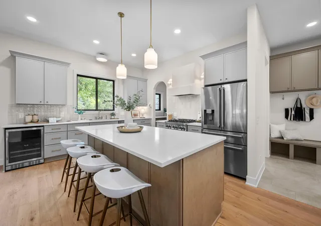 1st image of 5801 Fairfax Ave, Minneapolis, MN 55424 | MLS# 7126179