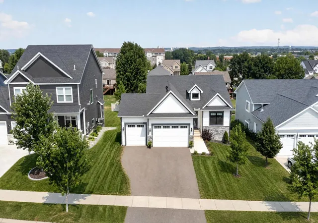 2nd image of 1119 Cubasue Ct, Shakopee, MN 55379 | MLS# 7126186