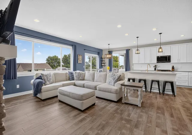5th image of 1119 Cubasue Ct, Shakopee, MN 55379 | MLS# 7126186