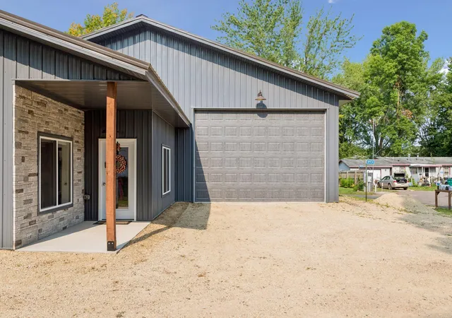 2nd image of 18924 Highwood Shores Rd, Pine City, MN 55063 | MLS# 7126207