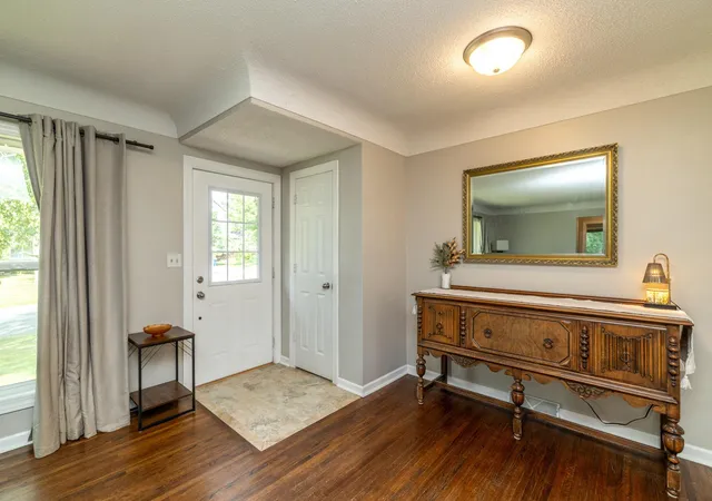 Photo 2 of Single family home for sale at 2509 W 140th Street, Burnsville, MN 55337 | MLS# 7126218 | Listing updated on 2026-08-21