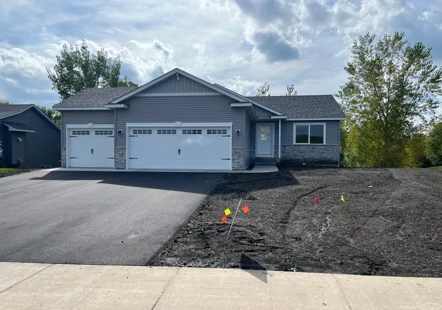 Photo 1 of Single family home for sale at 805 Poplar Dr Se, Kimball, MN 55353 | MLS# 7126231 | Listing updated on 2026-10-13