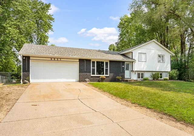 Photo 1 of Single family home for sale at 5531 128th Street W, Saint Paul, MN 55124 | MLS# 7126238 | Listing updated on 2026-09-01