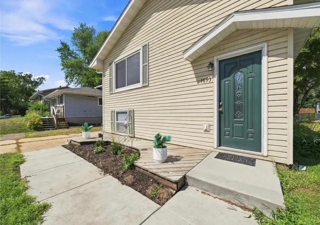 2nd image of 1893 Hwy 96 E, White Bear Lake, MN 55110 | MLS# 7126243