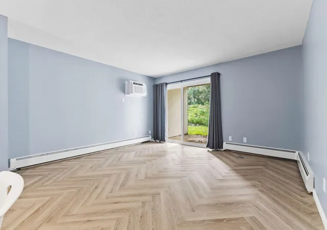 Listing Photo 5 - Condo for sale in building located at 12844 Nicollet Ave, Burnsville, MN 55337 - Unit #102